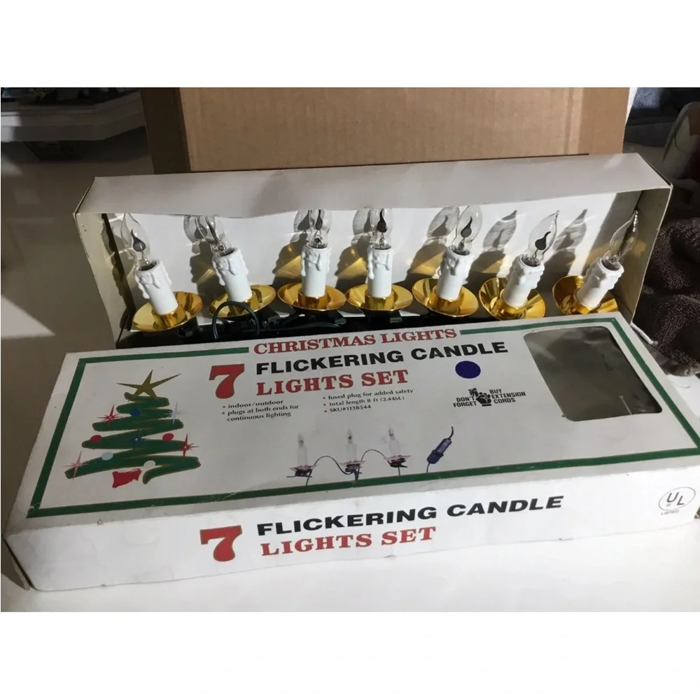 Everglow String of 7 Flicker Candle Flame Christmas Lights, Green Wire